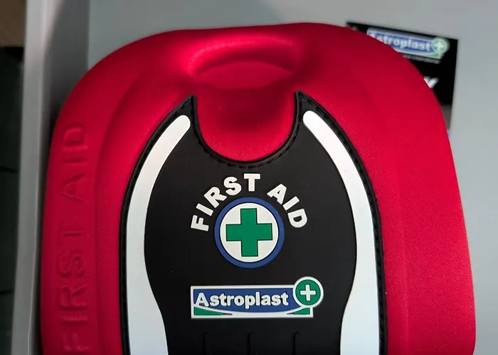 Bright 1-bed Flat, Free Parking, Easy Access * Leeds (West Yorkshire)